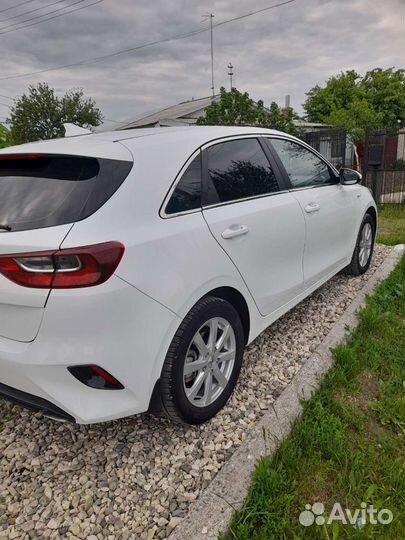 Kia Ceed 1.6 AT, 2018, 90 000 км