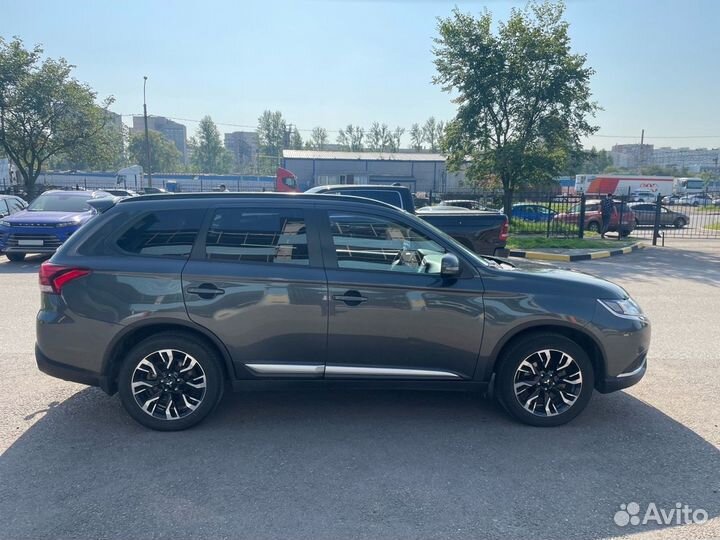 Mitsubishi Outlander 2.0 CVT, 2021, 96 000 км