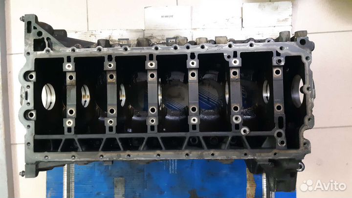 Блок цилиндров двигателя N52B25 BMW E90 E60 E83