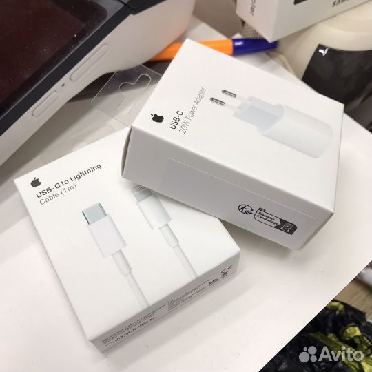 Зaрядное уcтрoйcтво iРhоnе 20w+шнуp