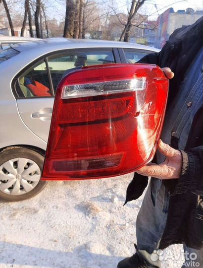 Стопарь задний правый