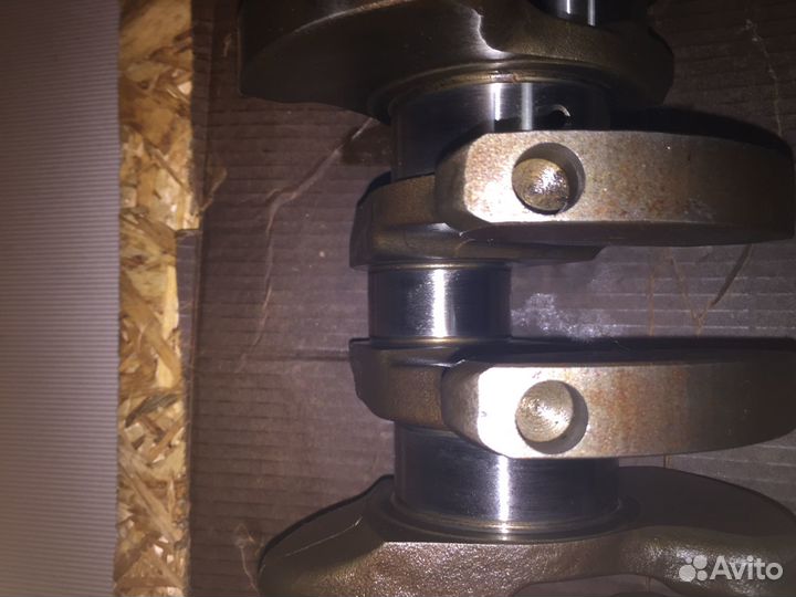 Коленвал volvo d5 9125670