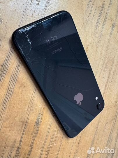 iPhone Xr, 64 ГБ