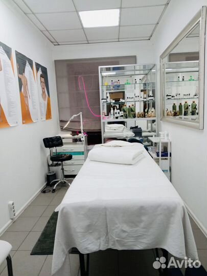Парикмахерское кресло в аренду