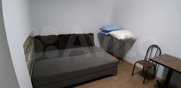 Комната 25 м² в 5-к., 1/9 эт.