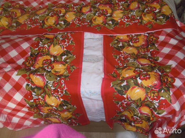 Комплект -шторы, занавески, скатерть, фартук