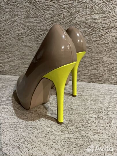 Туфли на платформе 37