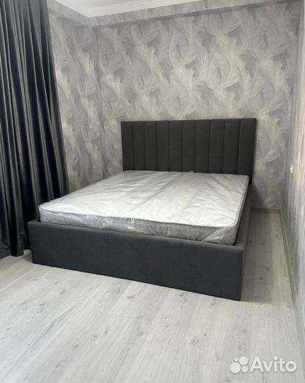 Кровать двухспальная 180 200 90 200