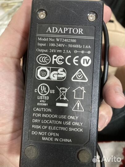 Блок питания 24V 2.5A Adapter WT2402500