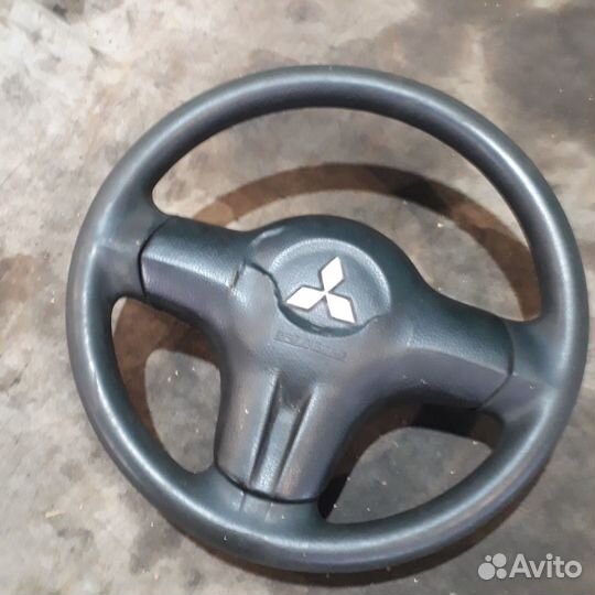 Руль на Мицубиси Лансер 9