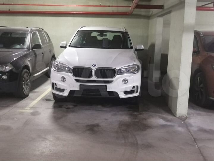 Машиноместо