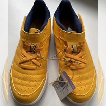 Бутсы футзальные детские жёлтые Kipsta 300, Волгоград