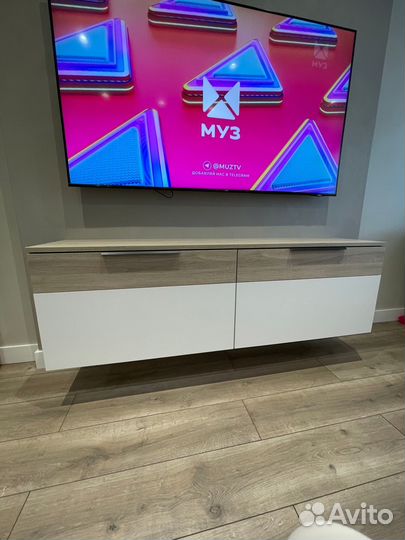 Тумба под телевизор