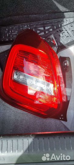 Стоп сигнал suzuki swift 2019