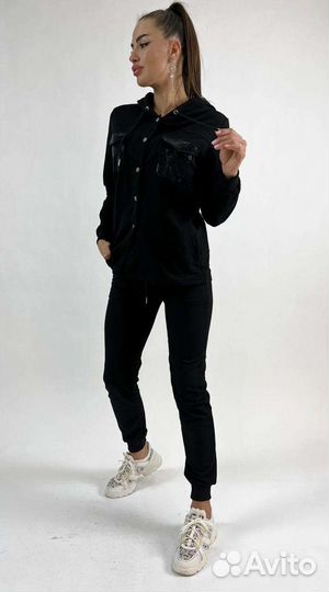 Трикотажный спортивный костюм, размер L