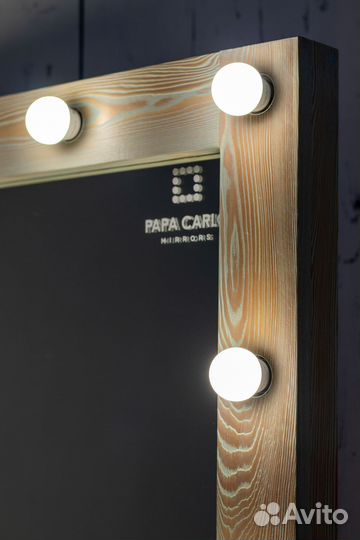 Зеркало настенное