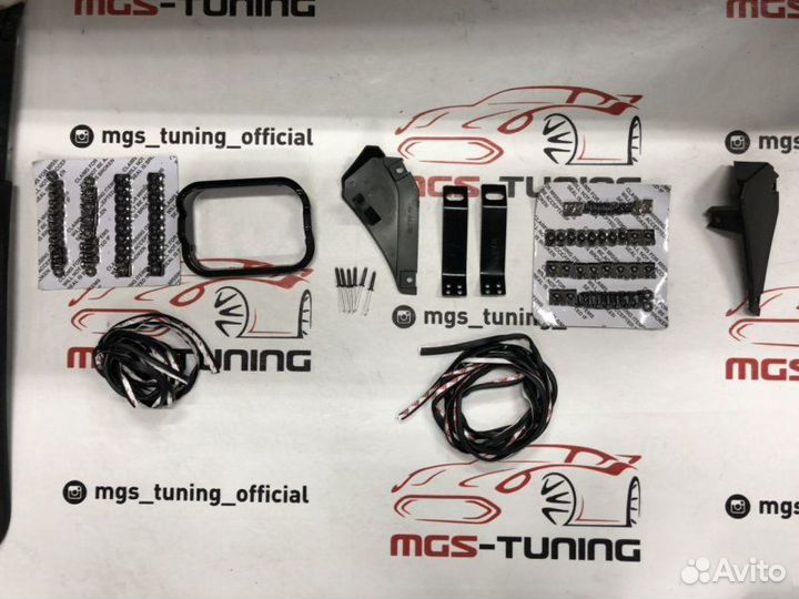 Обвес Executive black на Toyota Land Cruiser 200