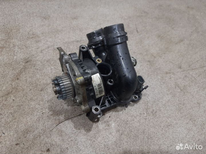 Термостат в сборе с помпой для 1.8 tfsi BZB CDA