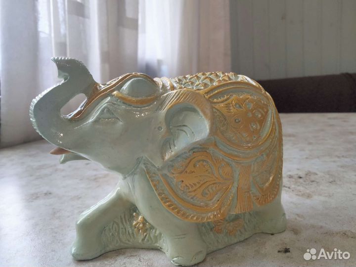 Статуэтки слоники