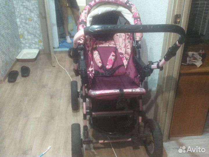 Коляска фирма: Montana