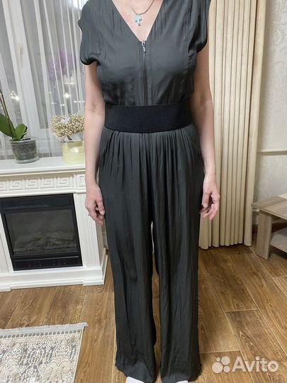 Комбинезон женский