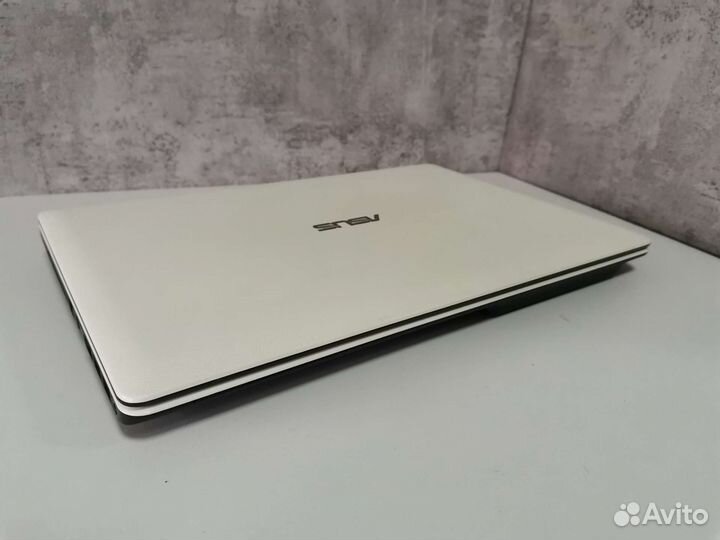 Быстрый Asus core i3/ssd