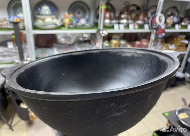 Казан чугунный узбекский