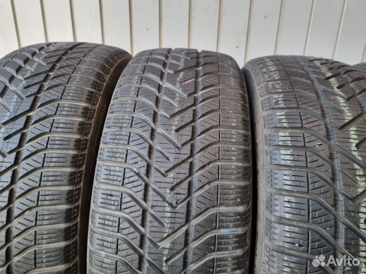 Pirelli Winter 190 Snowcontrol 205/55 R16