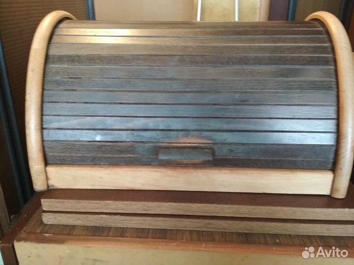 Хлебница деревянная