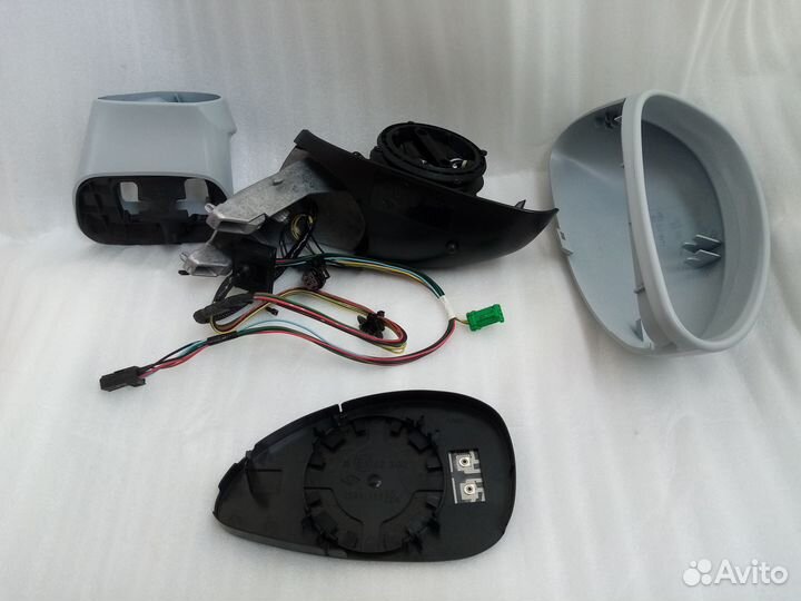 Citroen C4 зеркало новое правое 2004-2009