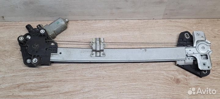 Стеклоподъемник Honda CR-V