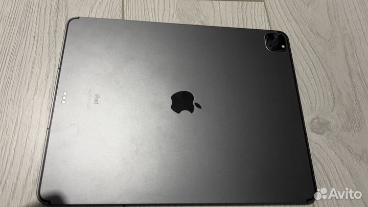 iPad pro 12.9 2021 256 m1 wi-fi + sim