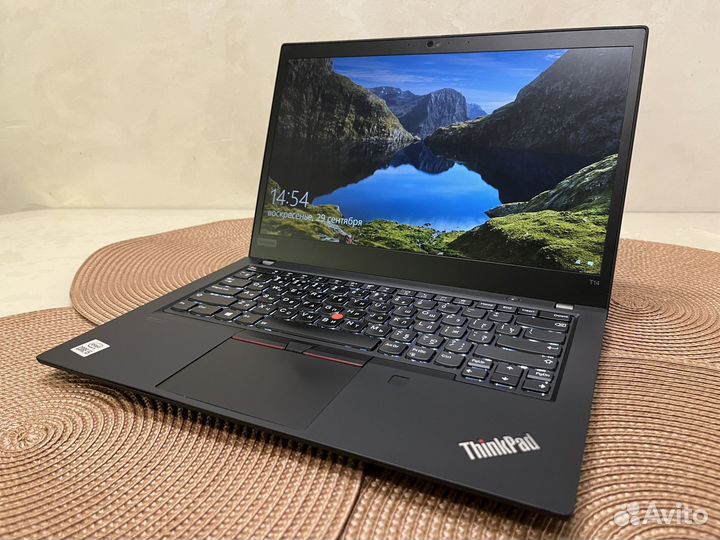 Lenovo thinkpad t14 gen1 8/256