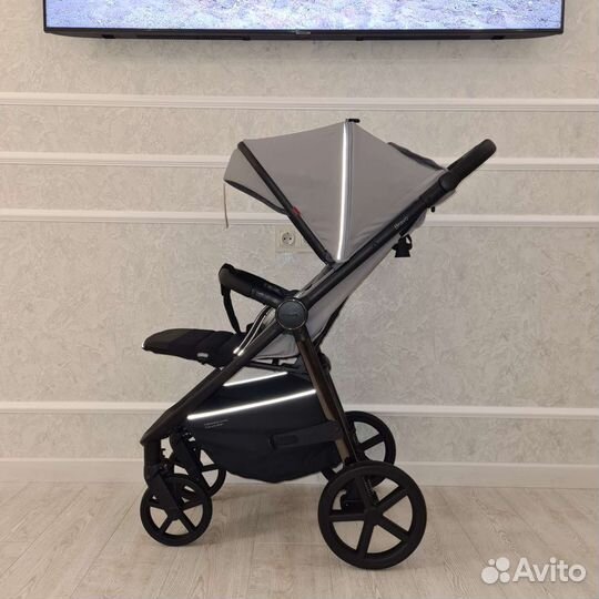 Коляска 2023