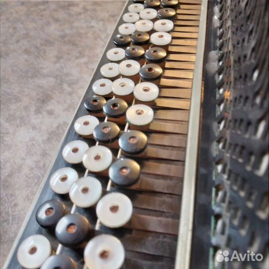 Баян тульский цельнопланочный