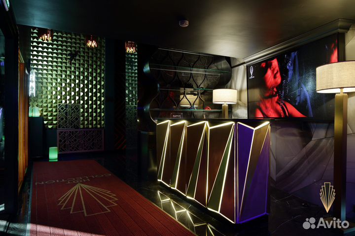 Раннер / помощник официанта, бармена