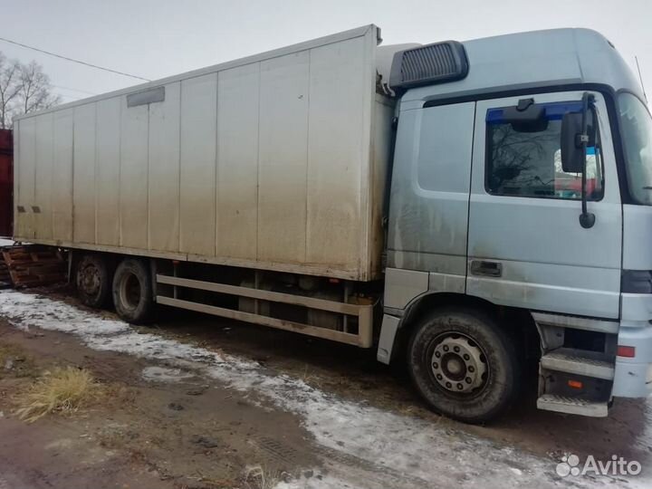 Mercedes-Benz Actros, 2001