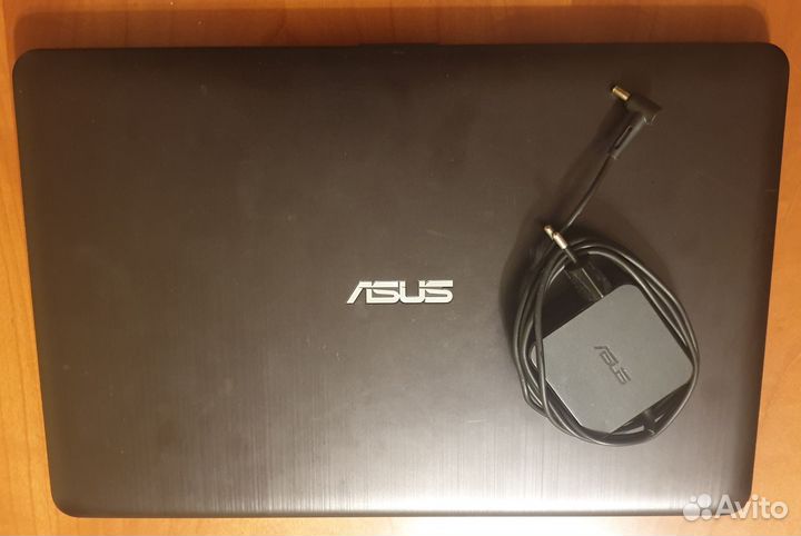 Ноутбук asus X541UV