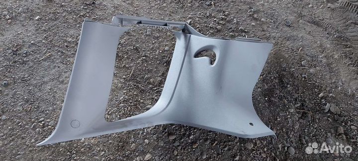 Обшивка стойки задние Ford Fiesta