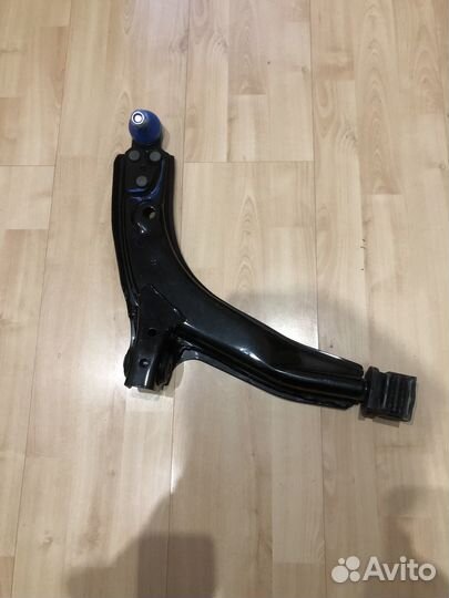 Рычаг передний правый nexia / lanos новый 96218398