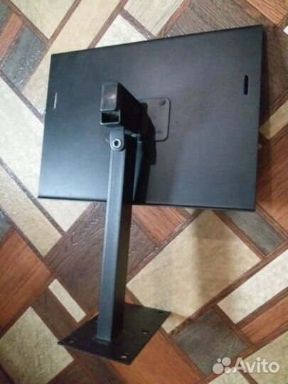Кронштейн для тв