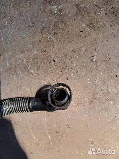 Трубка картерных газов на Jaguar s-type