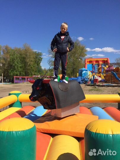 Бык родео Атракцион