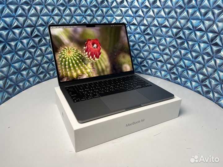 MacBook Air 13 2022 M2/16/256Gb Space Gray, 5 цикл