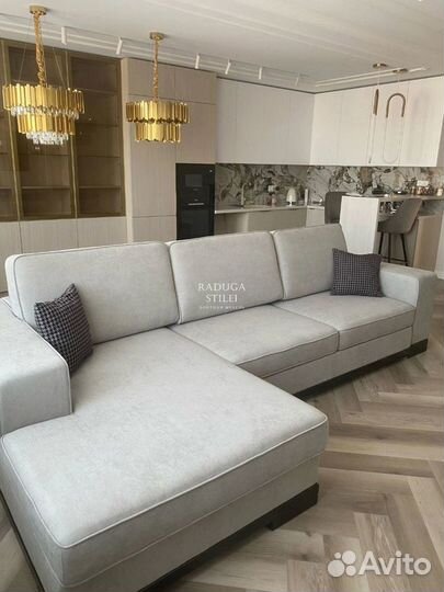 Большой угловой диван новый