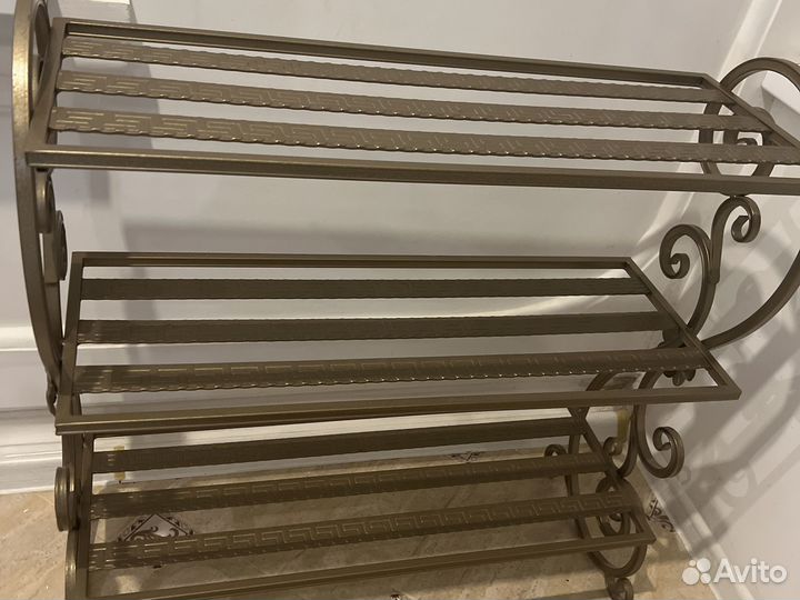 Обувница кованная