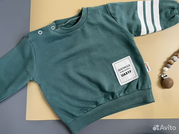 Детский костюм (комплект) 62 68 с кедами