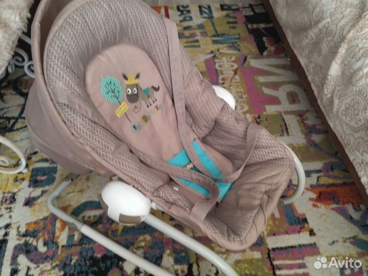 Шезлонг Бэбитон для малыша