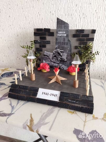 Поделка в детский сад, школу