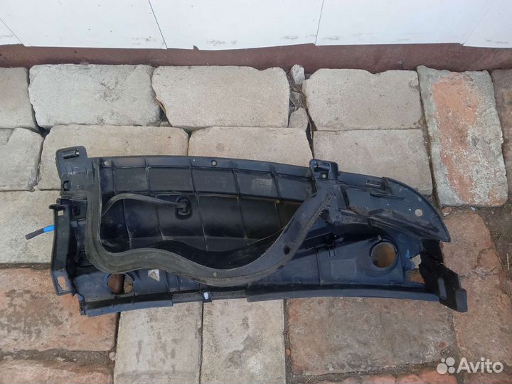 Жабо Тойота Ярис